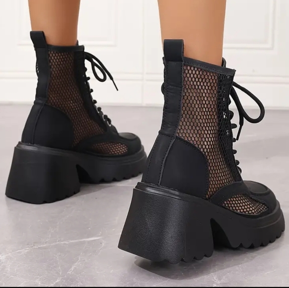 Black Mesh Platform Boots - Picture 3 of 11